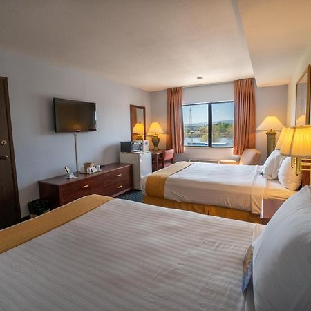 Clover Island Inn ケニウィック エクステリア 写真