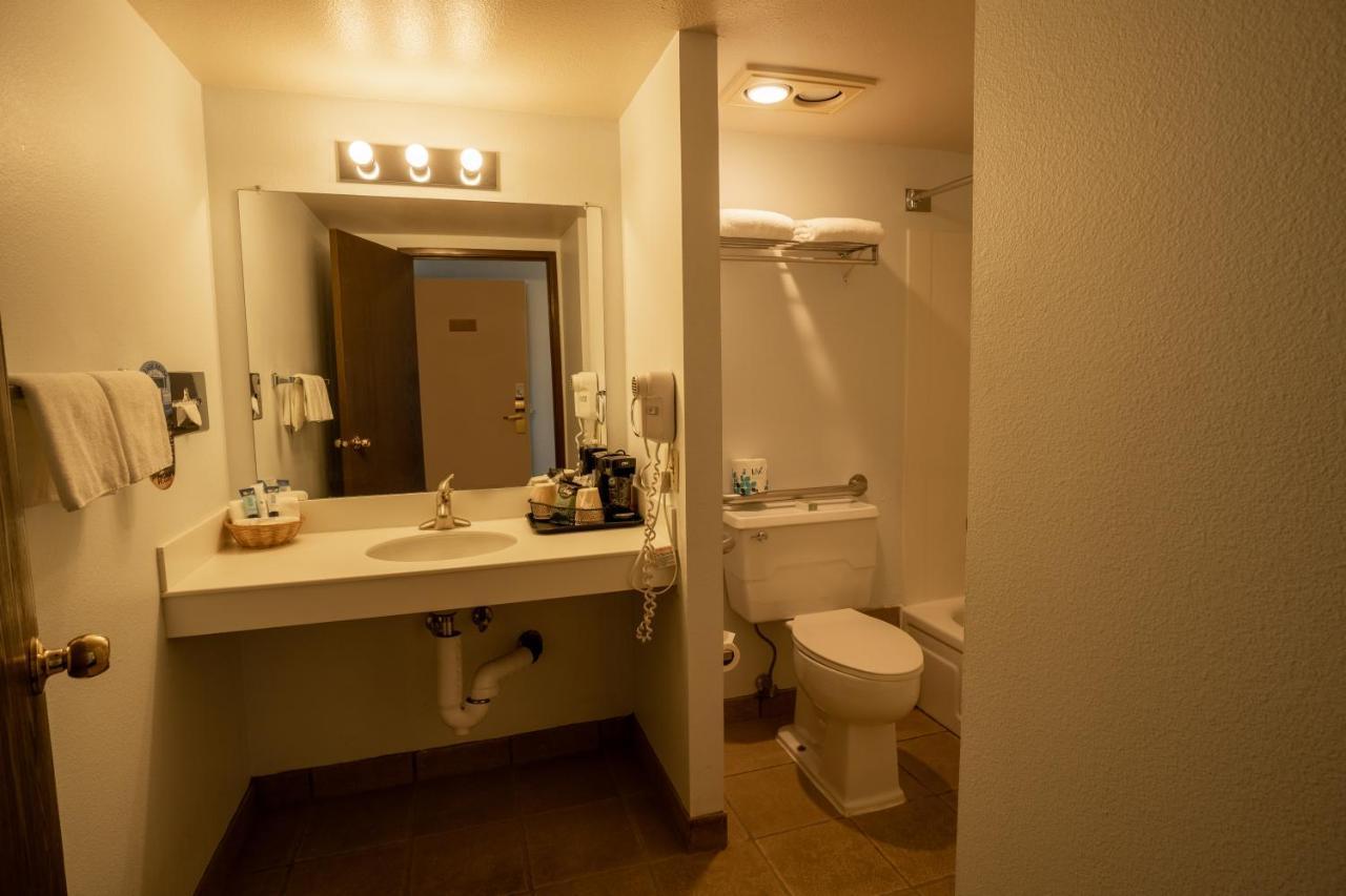 Clover Island Inn ケニウィック エクステリア 写真